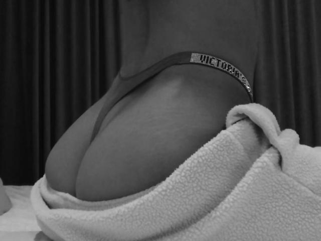 Jucunda - Live porn &amp; sex cam - 29138519