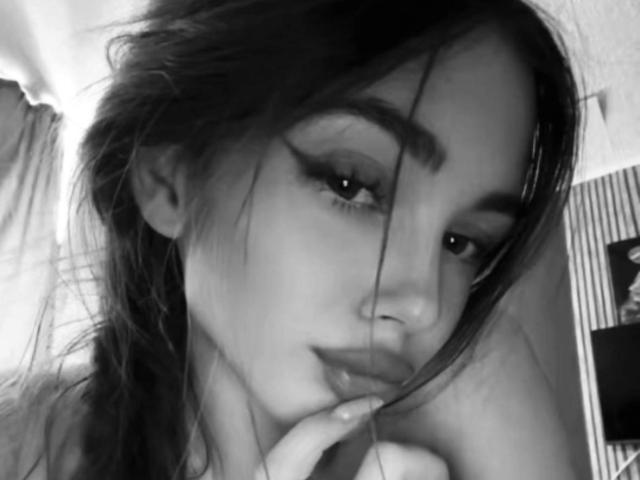 EmeraldWeinreb - Live sex cam - 29139020