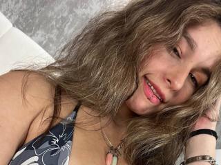 Ver a ficha detalhada de  MilaGonz