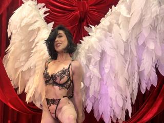 Ver a ficha detalhada de  HannaBorbon