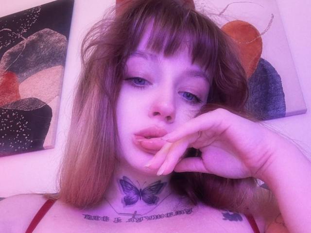 TheressaBuzzo - Live porn &amp; sex cam - 29145515