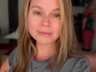 Ver a ficha detalhada de  PamelaColin