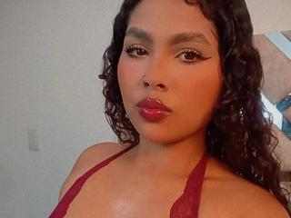 Ver a ficha detalhada de  AshlyCorines