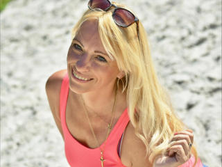 Ver a ficha detalhada de  SofieHot-sex