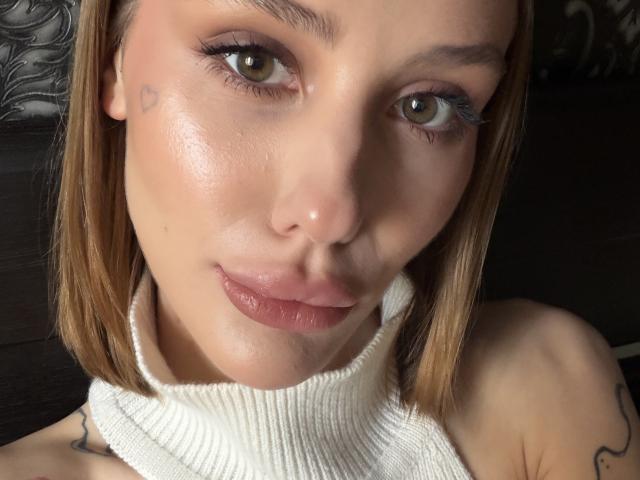 SensualMila - Élő pornó és szexkamera - 29150921