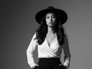 Ver a ficha detalhada de  AliiciaSmith