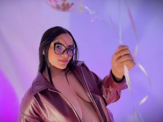 Ver a ficha detalhada de  MiiaPalmer