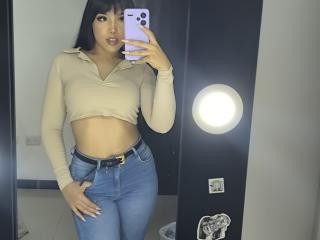 Ver a ficha detalhada de  Heyly