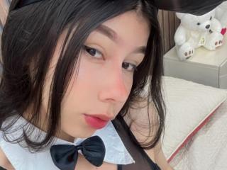 Ver a ficha detalhada de  ZoeWinfrey