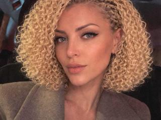 Ver a ficha detalhada de  Axinia