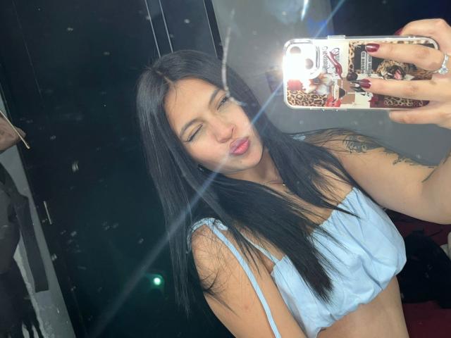 NyraVanel - Live porn &amp; sex cam - 29155571