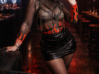 Ver a ficha detalhada de  MelissaGlow