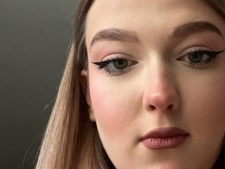 Ver la ficha detallada de NadaHenig