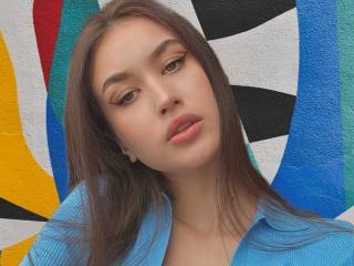 Ver la ficha detallada de EstherDambrose