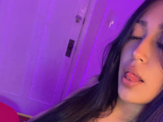 Ver a ficha detalhada de  KatianPierce