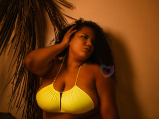 Ver la ficha detallada de MhiaRey