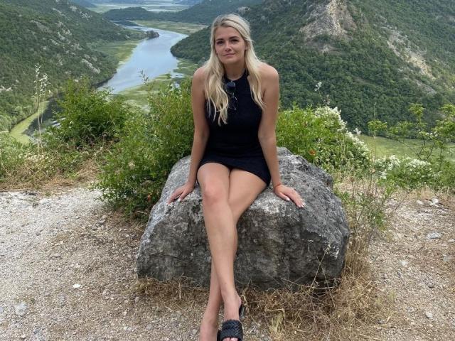 GladisBelle - Live porn &amp; sex cam - 29161436