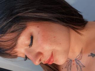 Ver la ficha detallada de AnikaFleur