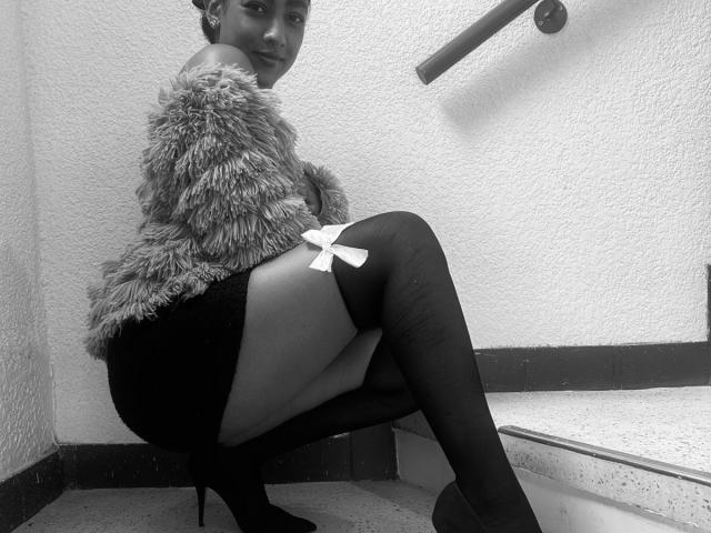 NatalyBlonder - Élő pornó és szexkamera - 29166146