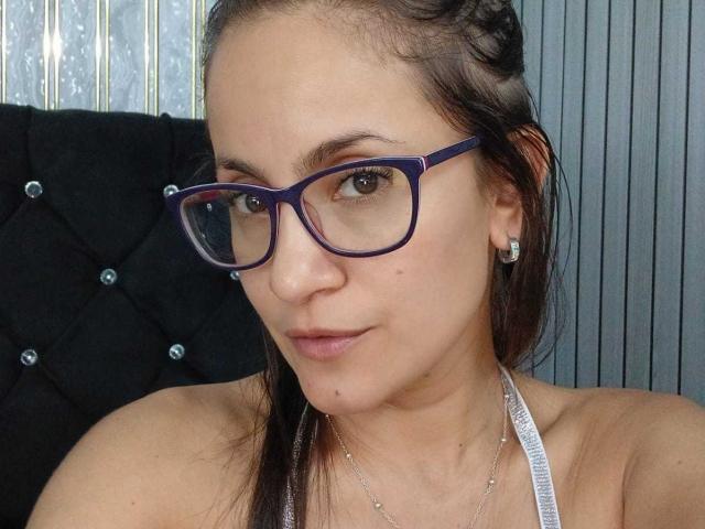 SolaraDubois - Live sex cam - 29172443