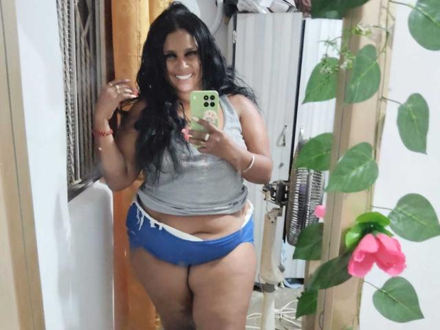 BigCurvyLove - Live porn &amp; sex cam - 29173247