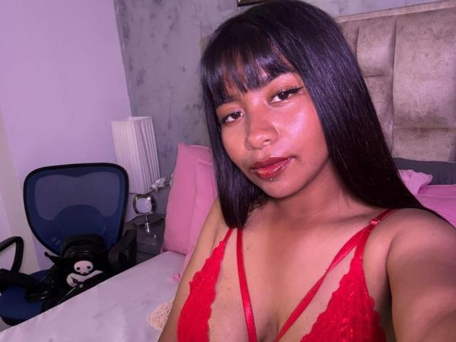 NahomyNoir - Live sex cam - 29177111