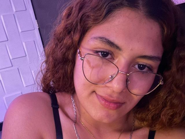 TaniaLux - Live sex cam - 29177921