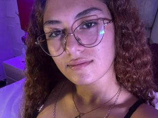 Ver la ficha detallada de TaniaLux