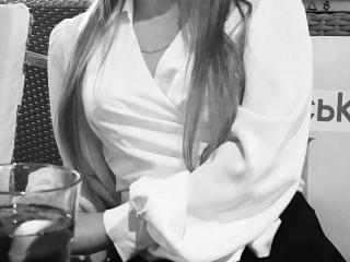 Se komplett profil för ZoieHurt