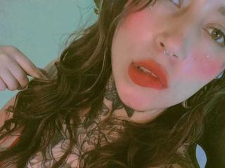 Se komplett profil för AmberKeller