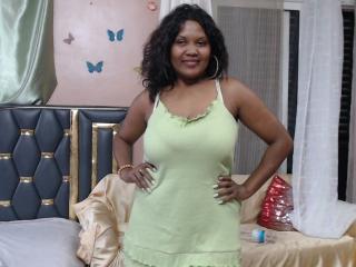 Se komplett profil för FelyLove