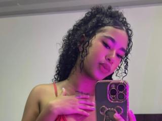 Ver la ficha detallada de LovelyPeachss