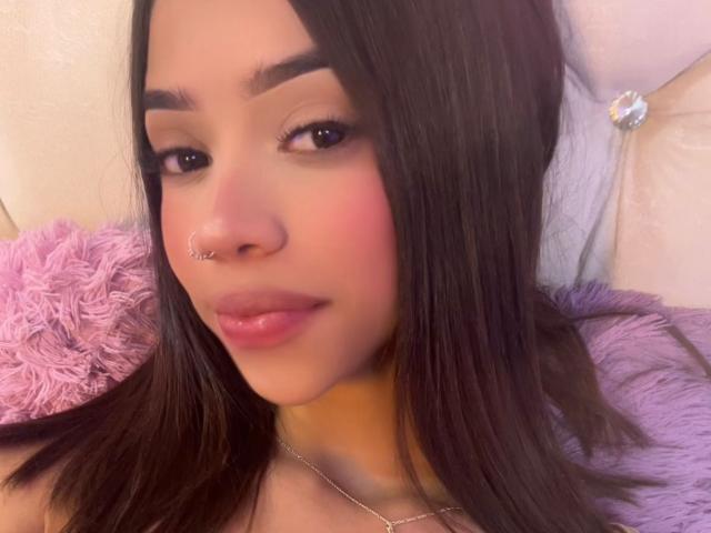 LiaBlom - Live porn &amp; sex cam - 29184020