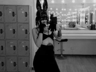 Se komplett profil för DakotaRousse