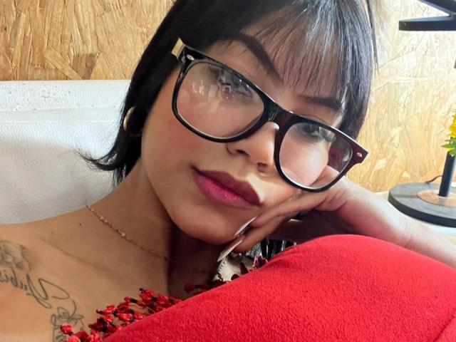 MaliaFoxxy - Live sex cam - 29184119