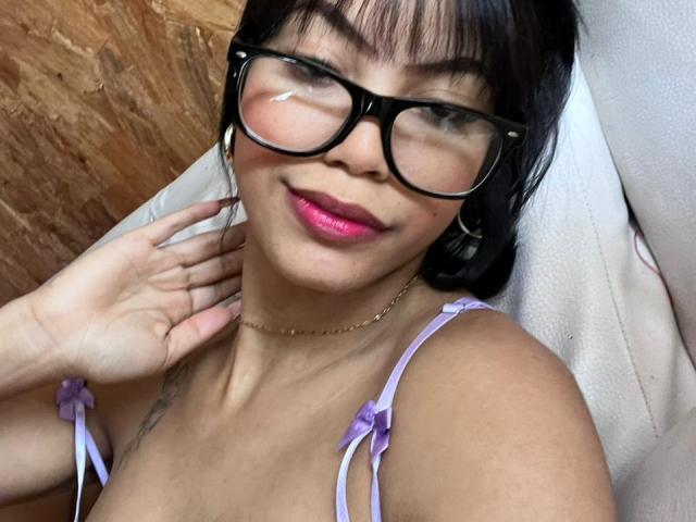 MaliaFoxxy - Live sex cam - 29184125