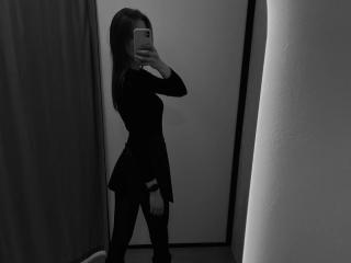 Se komplett profil för KenaCly