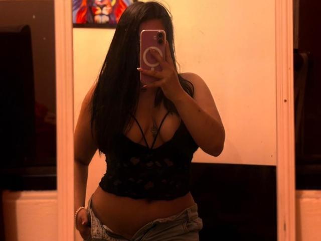 EmaJames - Live sex cam - 29184920