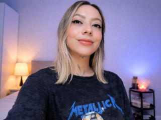 Ver la ficha detallada de KayleeM