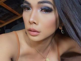 AsianDreamHoney에 대한 상세사항 보기