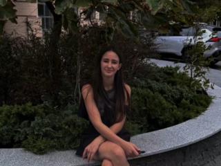 Se komplett profil för Omella