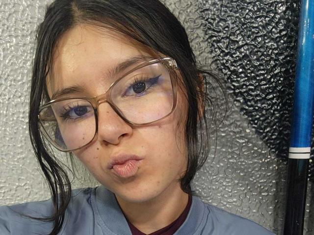 EmiSchwarz - Live porn &amp; sex cam - 29191847