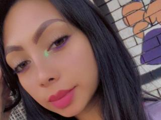 Se komplett profil för GellyCami