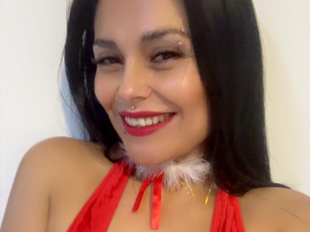 CharlotteCrofort - Live porn &amp; sex cam - 29192513