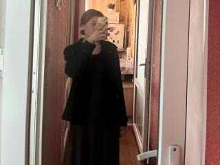 Se komplett profil för AlisaSellinger