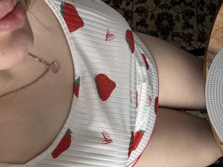 Se komplett profil för AngiieHot