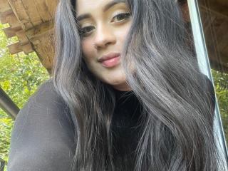 AnnyBentleii에 대한 상세사항 보기