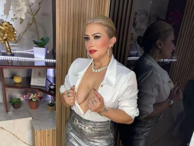 MisseScarleth - Live porn &amp; sex cam - 29197538