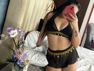 HiilaryDolce에 대한 상세사항 보기