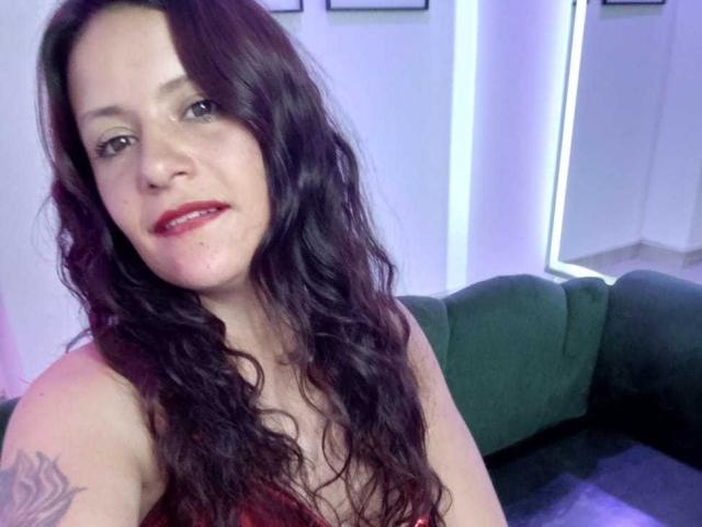 AriannaSeete - Live sex cam - 29198054